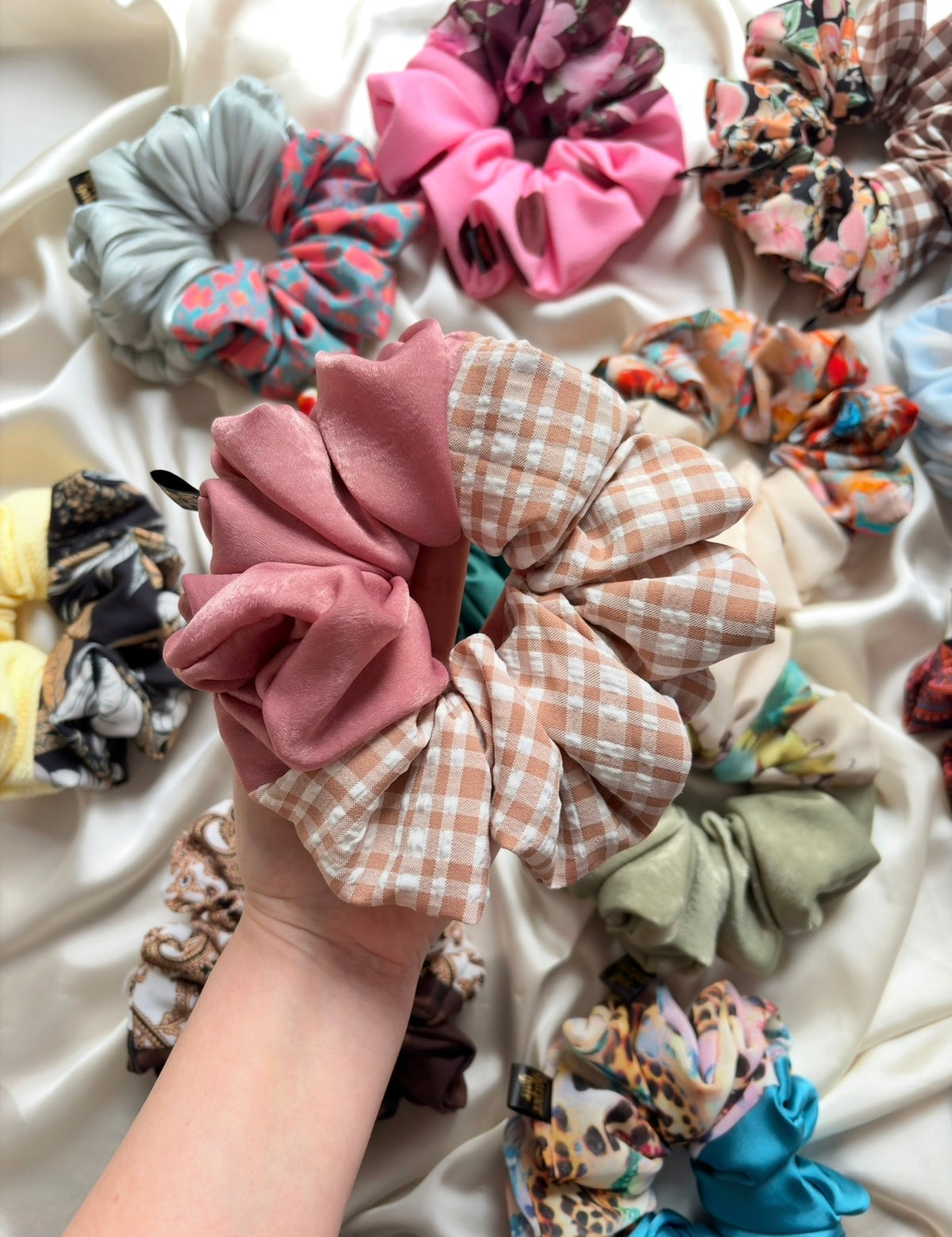 Berry Frosting / Rose Gingham XL Scrunchie