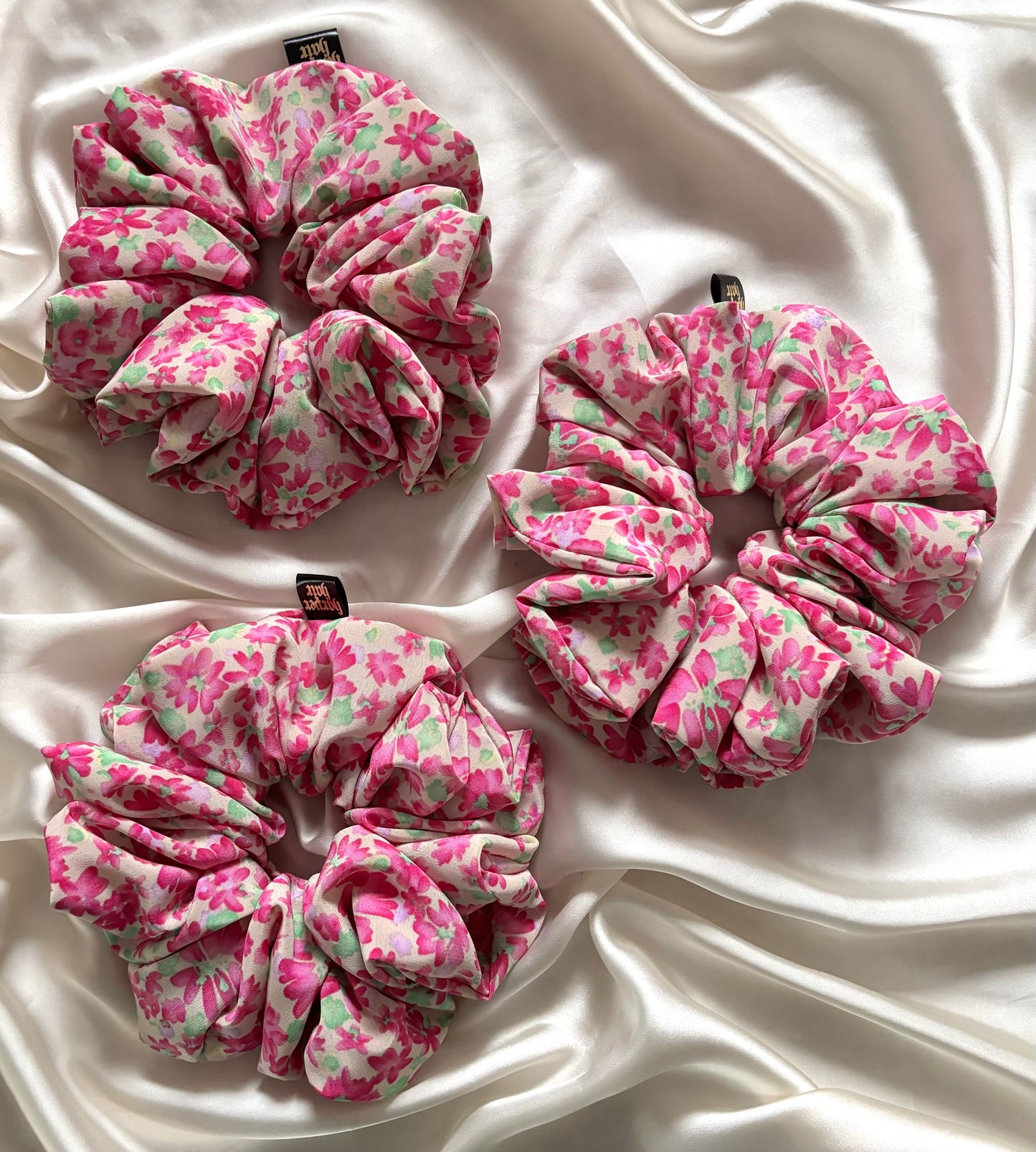 Brie XL Scrunchie