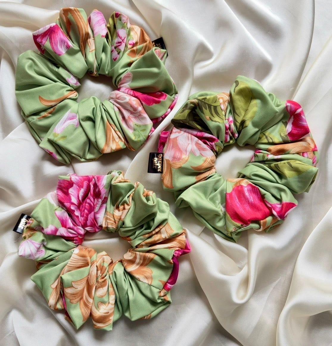 Nyla XL Scrunchie