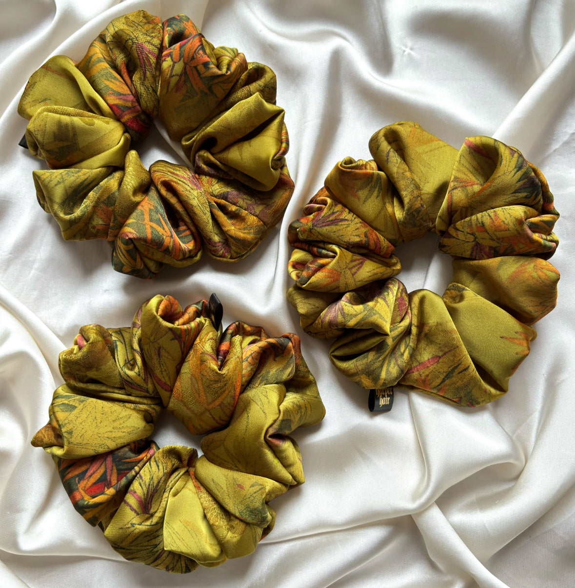 Fernfire XL Scrunchie