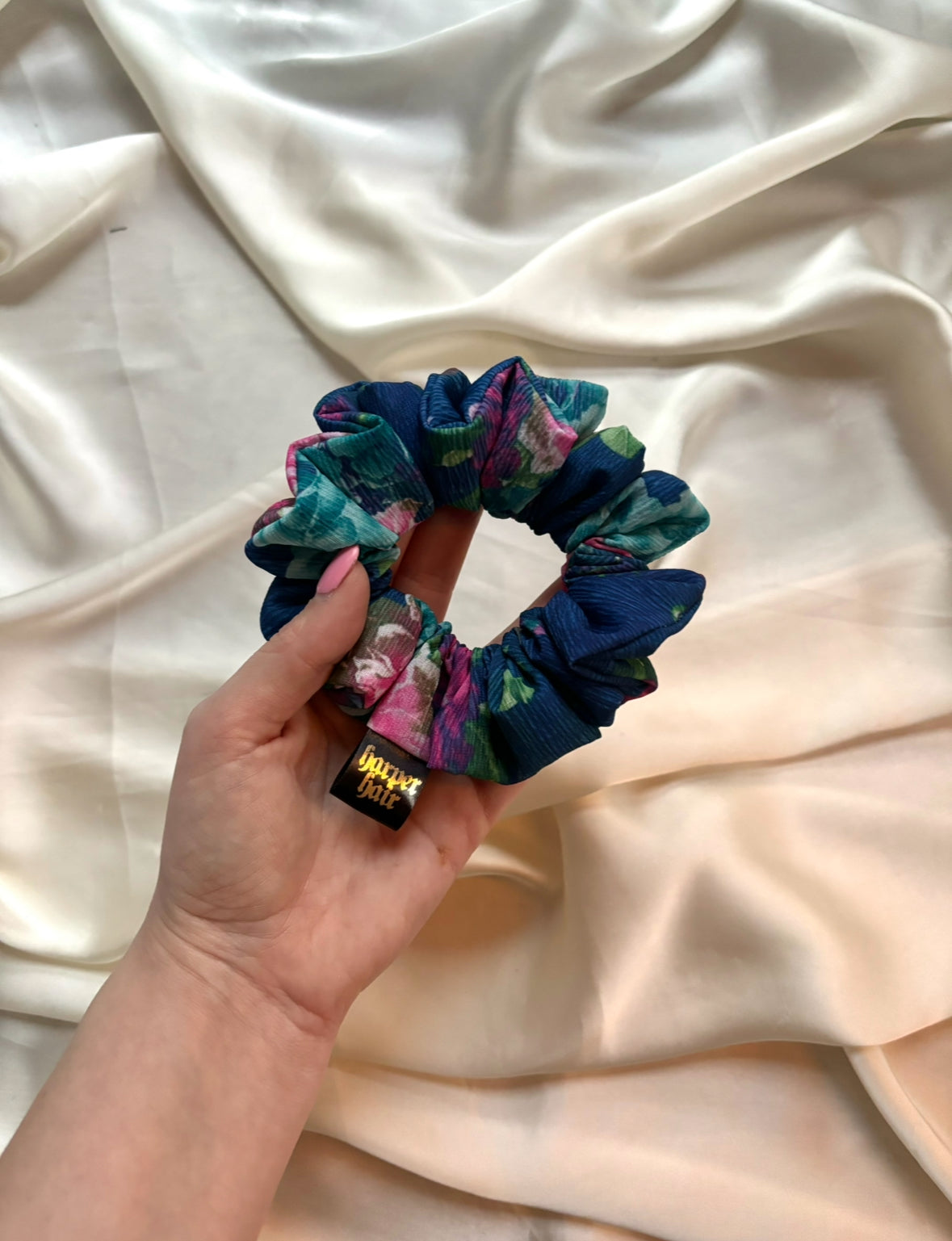 Seraphine Skinny Scrunchie