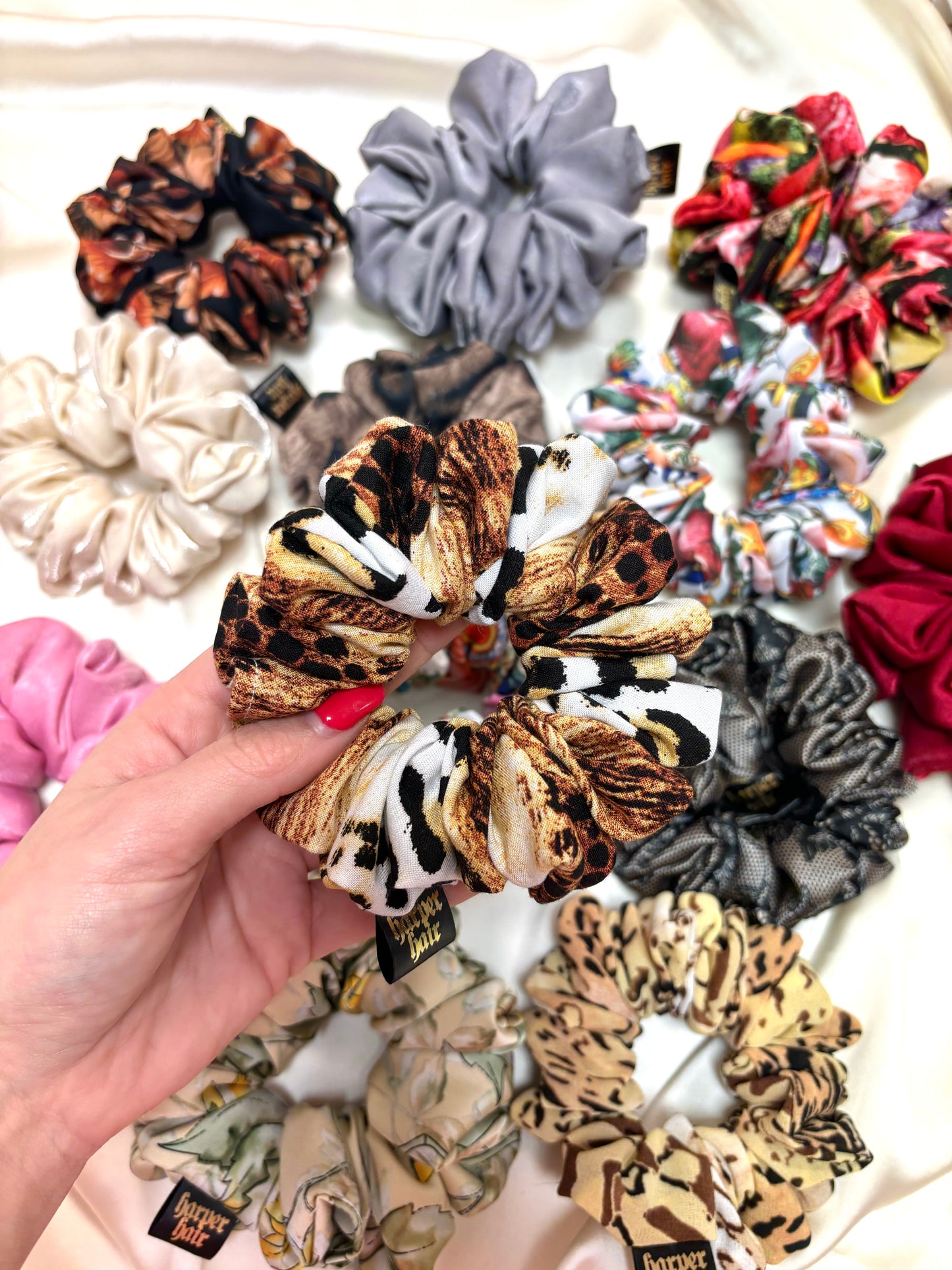 Roar Skinny Scrunchie