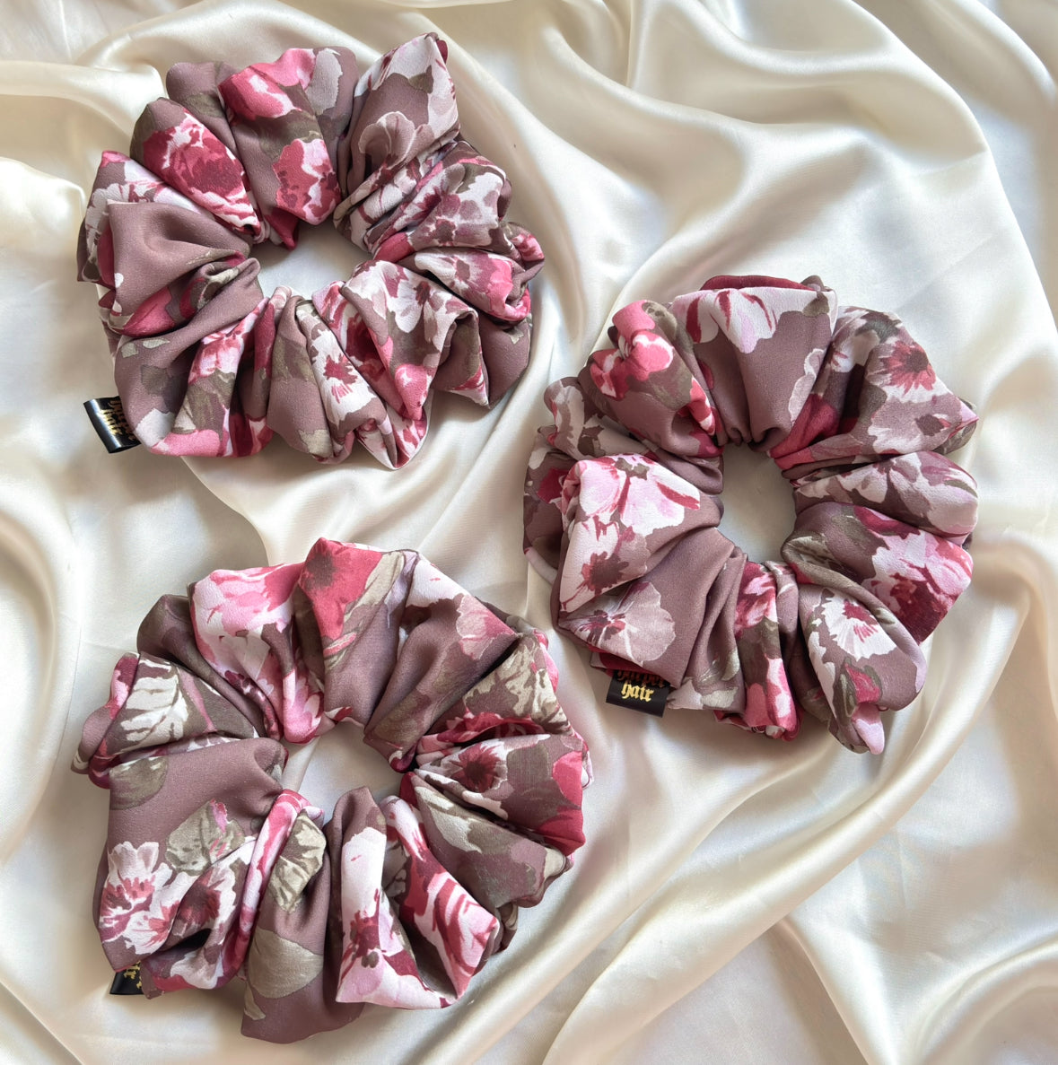 Veloria Scrunchie