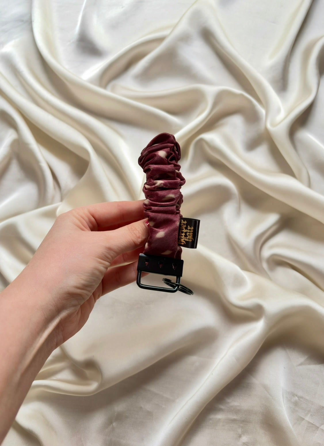 Burgundy Deer Print Scrunch-Key
