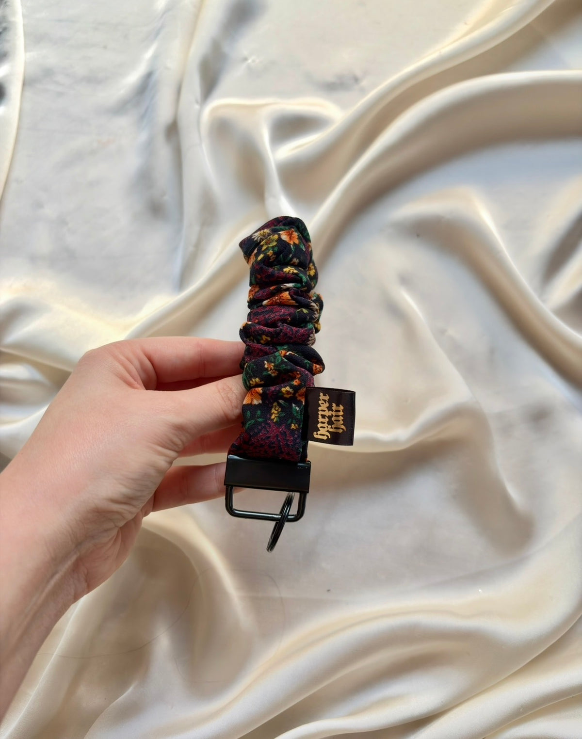 Harper Autumn 26 Scrunch-Key