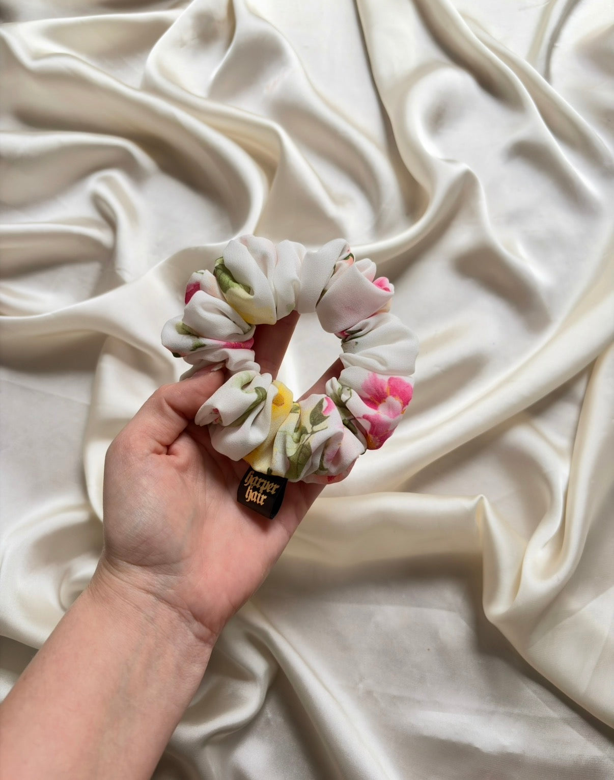 Zoe Skinny Scrunchie
