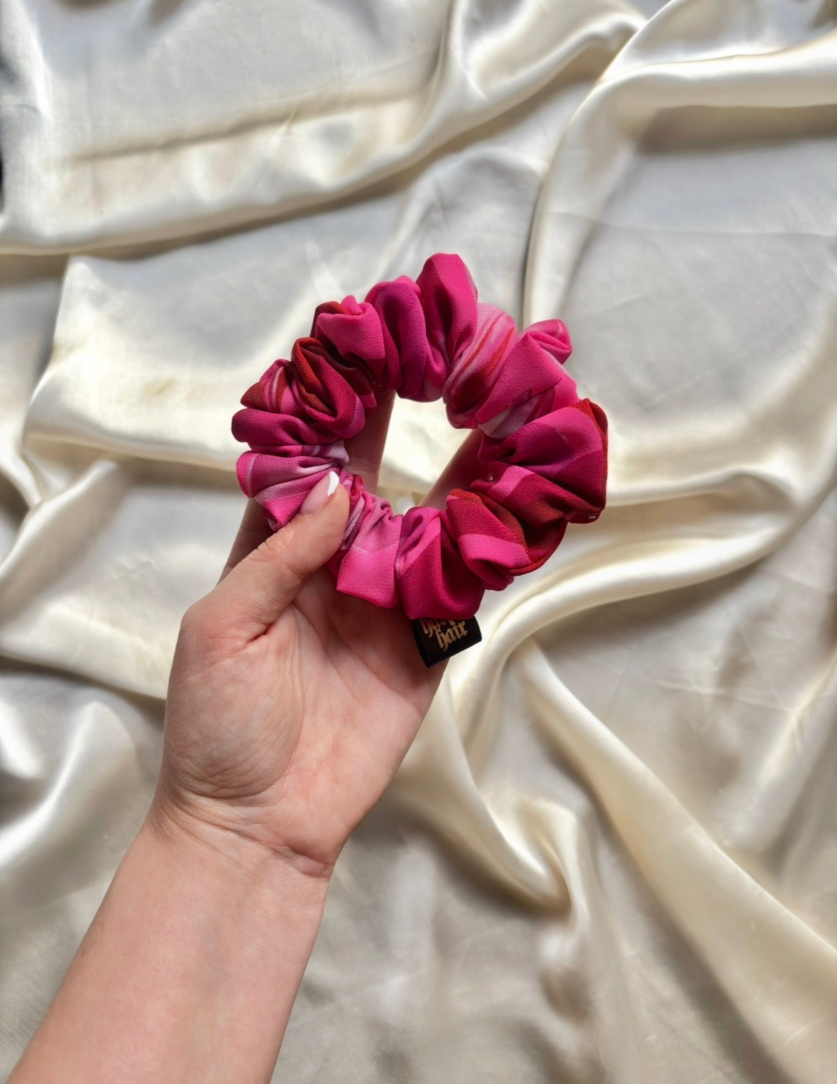Gigi Skinny Scrunchie