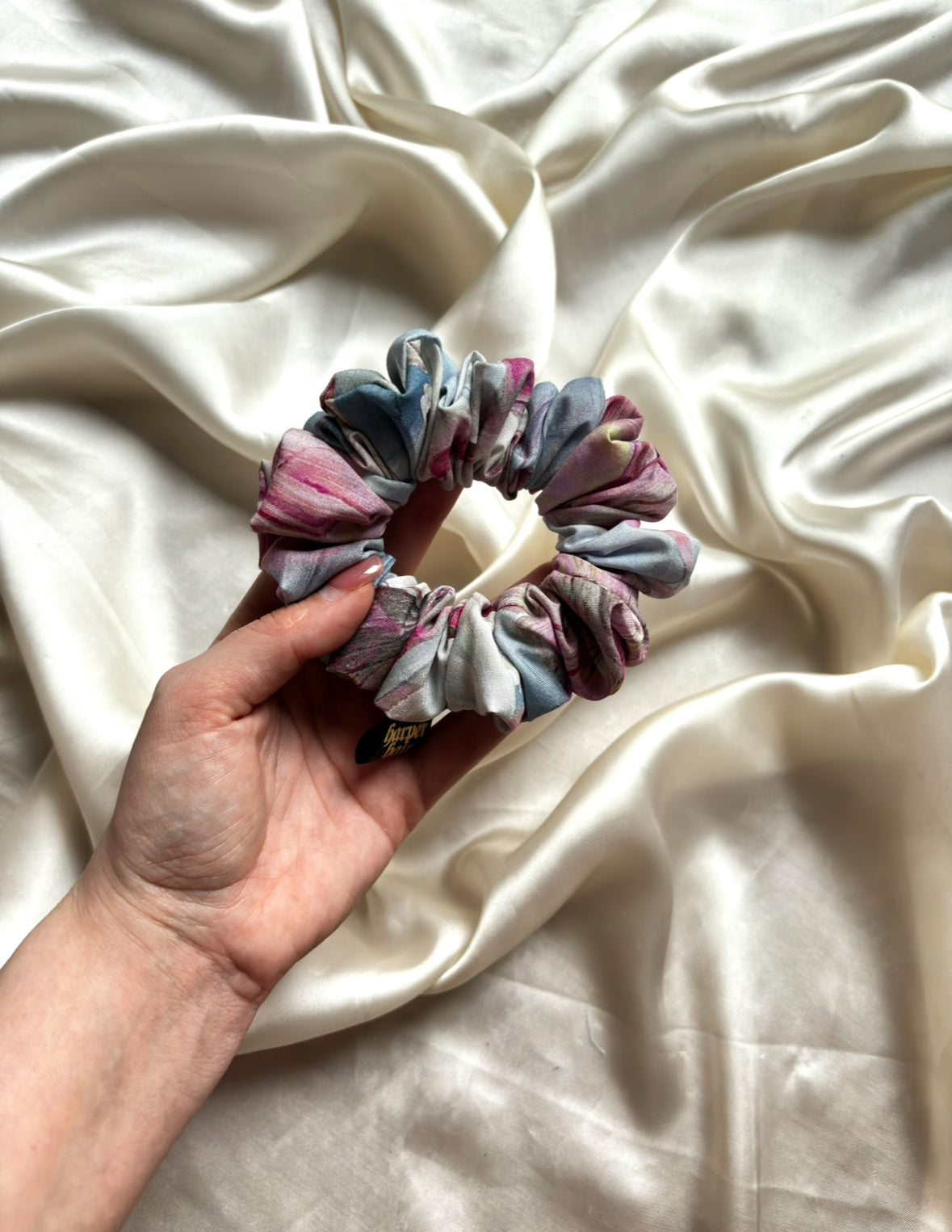 Monique Skinny Scrunchie