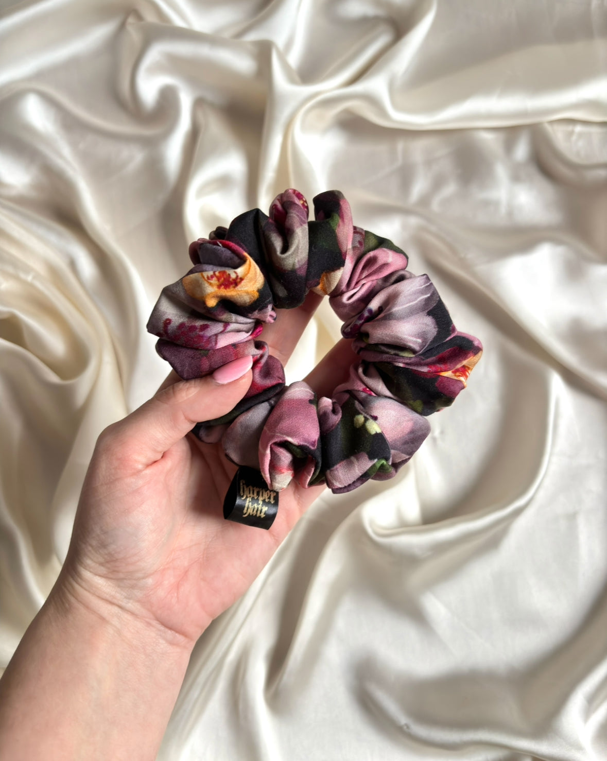 Harper Autumn 25’ Skinny Scrunchie