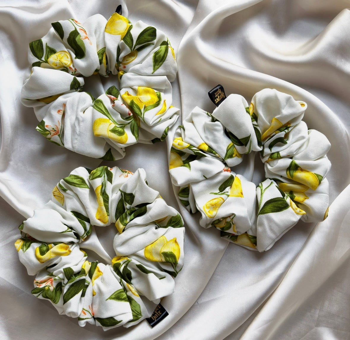 Lemon Tree XL Scrunchie