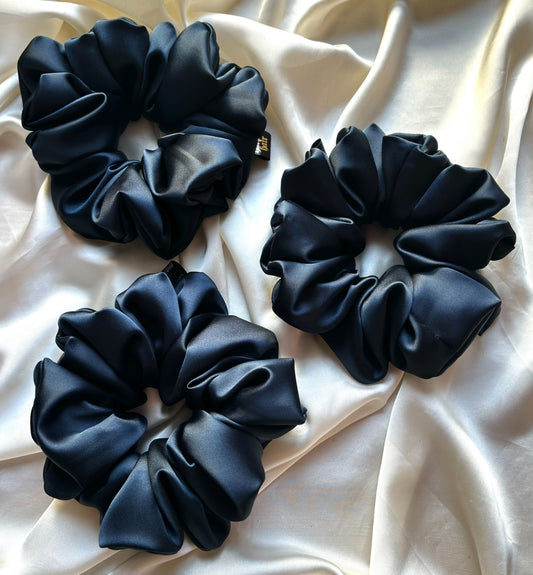 Classic Navy XL Scrunchie