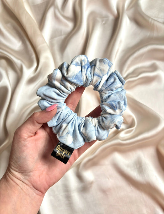 Dainty Skinny Scrunchie