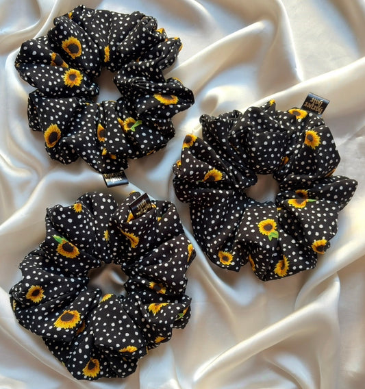 Spotty Sunflower XL Scrunchie