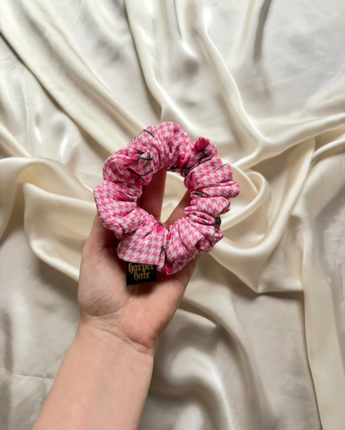 Candy Dogtooth Skinny Scrunchie