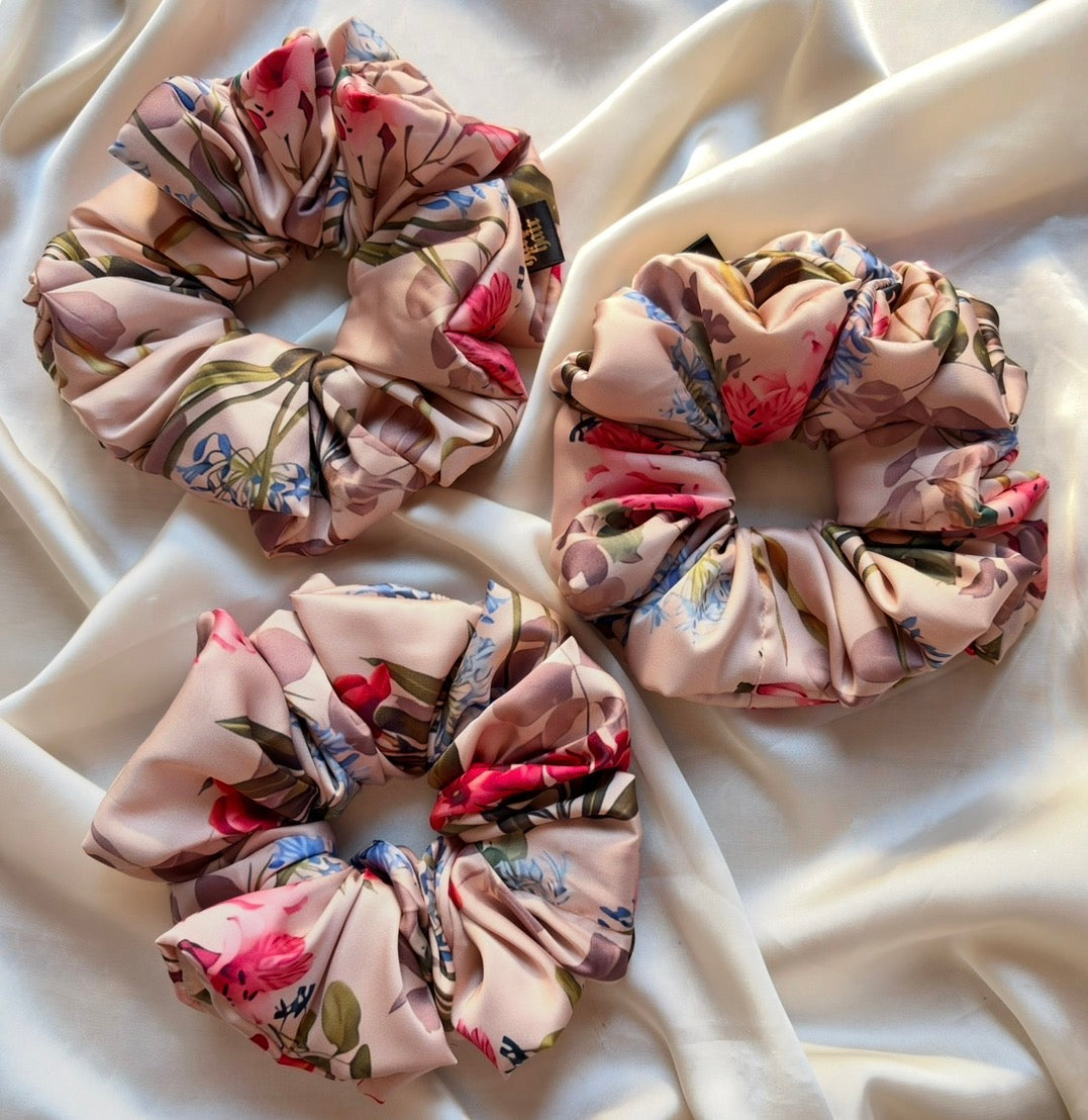 Lori XL Scrunchie