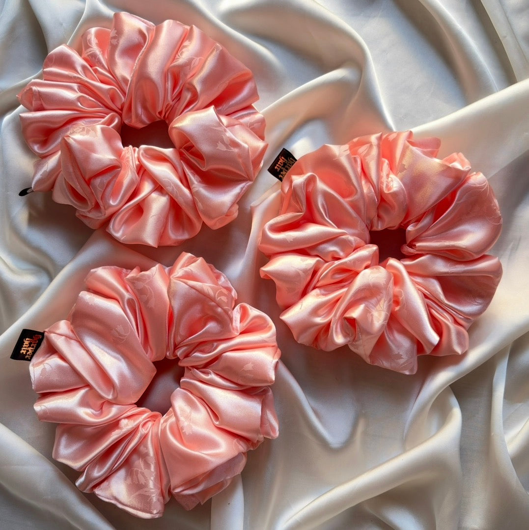 Holy Peach XL Scrunchie