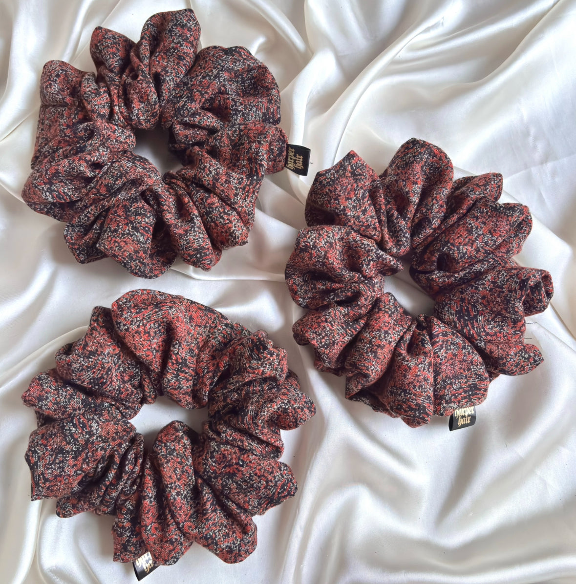 Rudie XL Scrunchie