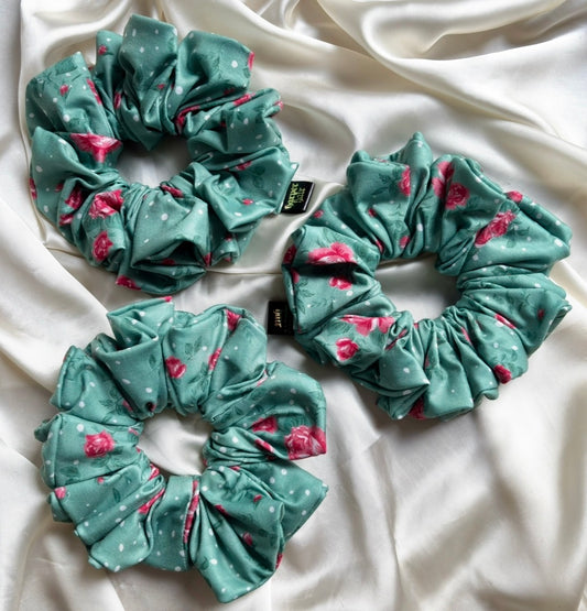 Ava XL Scrunchie