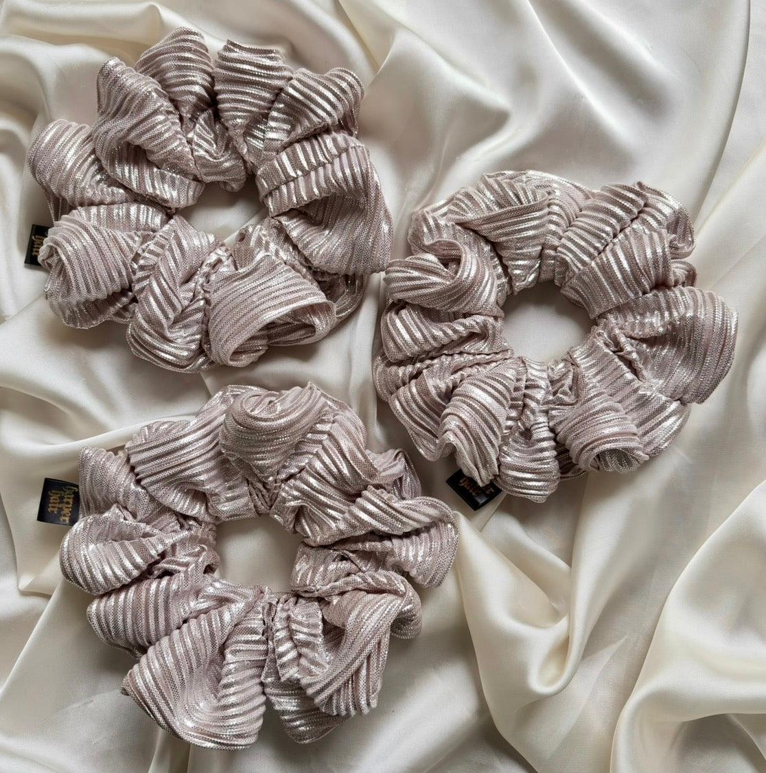 Zaina XL Scrunchie