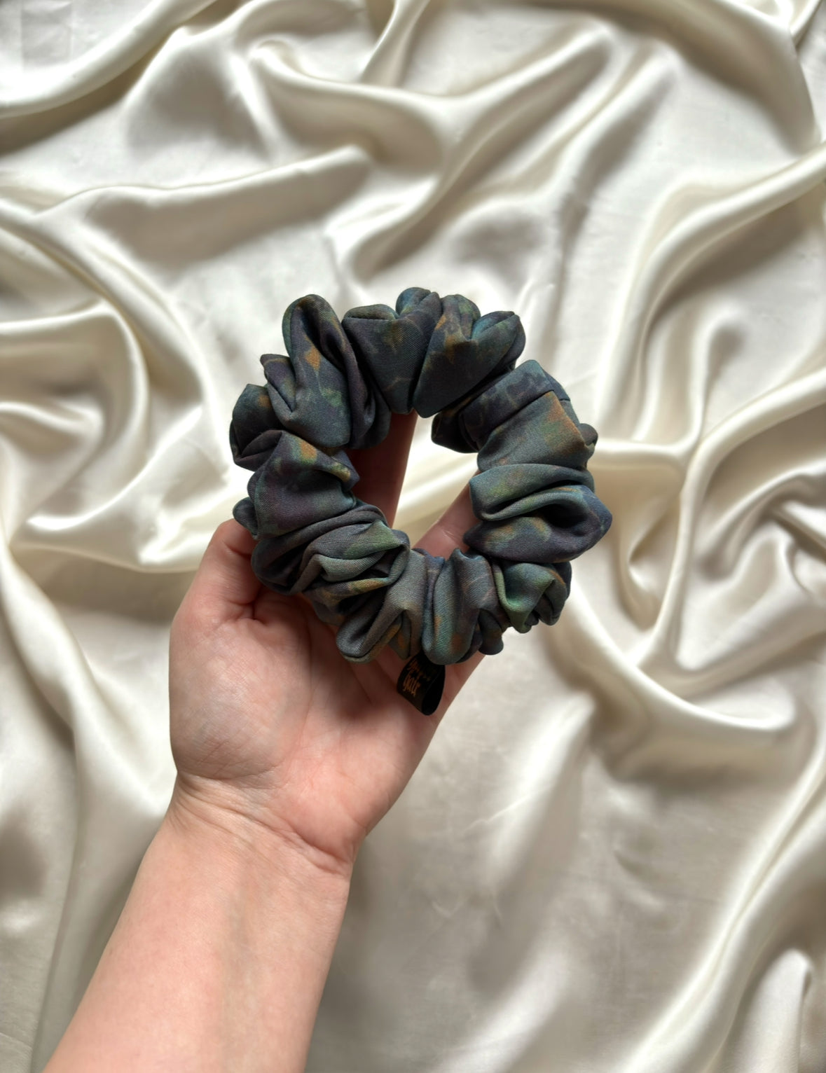 Moss Mist Skinny Scrunchie