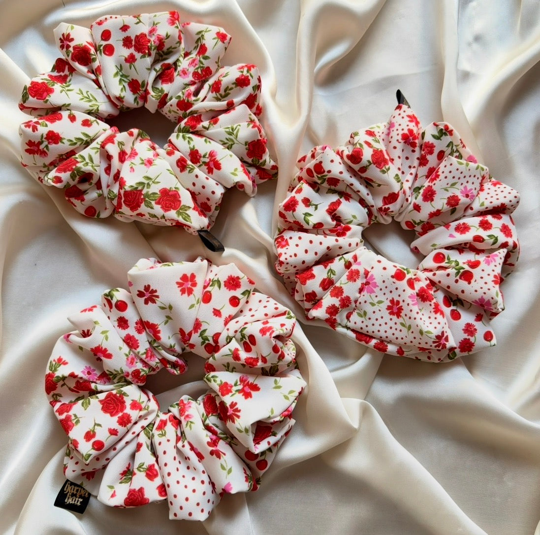 Evelyn XL Scrunchie
