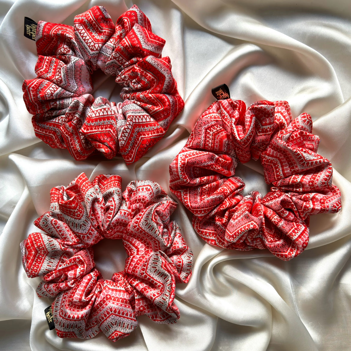Ibiza XL Scrunchie