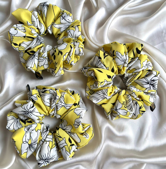 Lemon Leaves XL Scrunchie