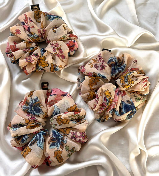 Colorado Scrunchie