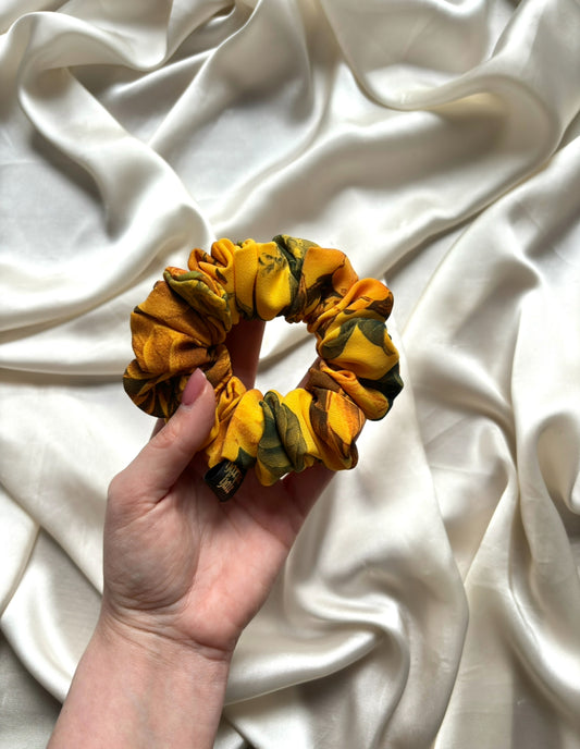 Myra Skinny Scrunchie
