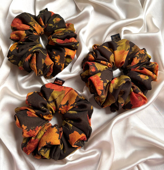 Neo Scrunchie