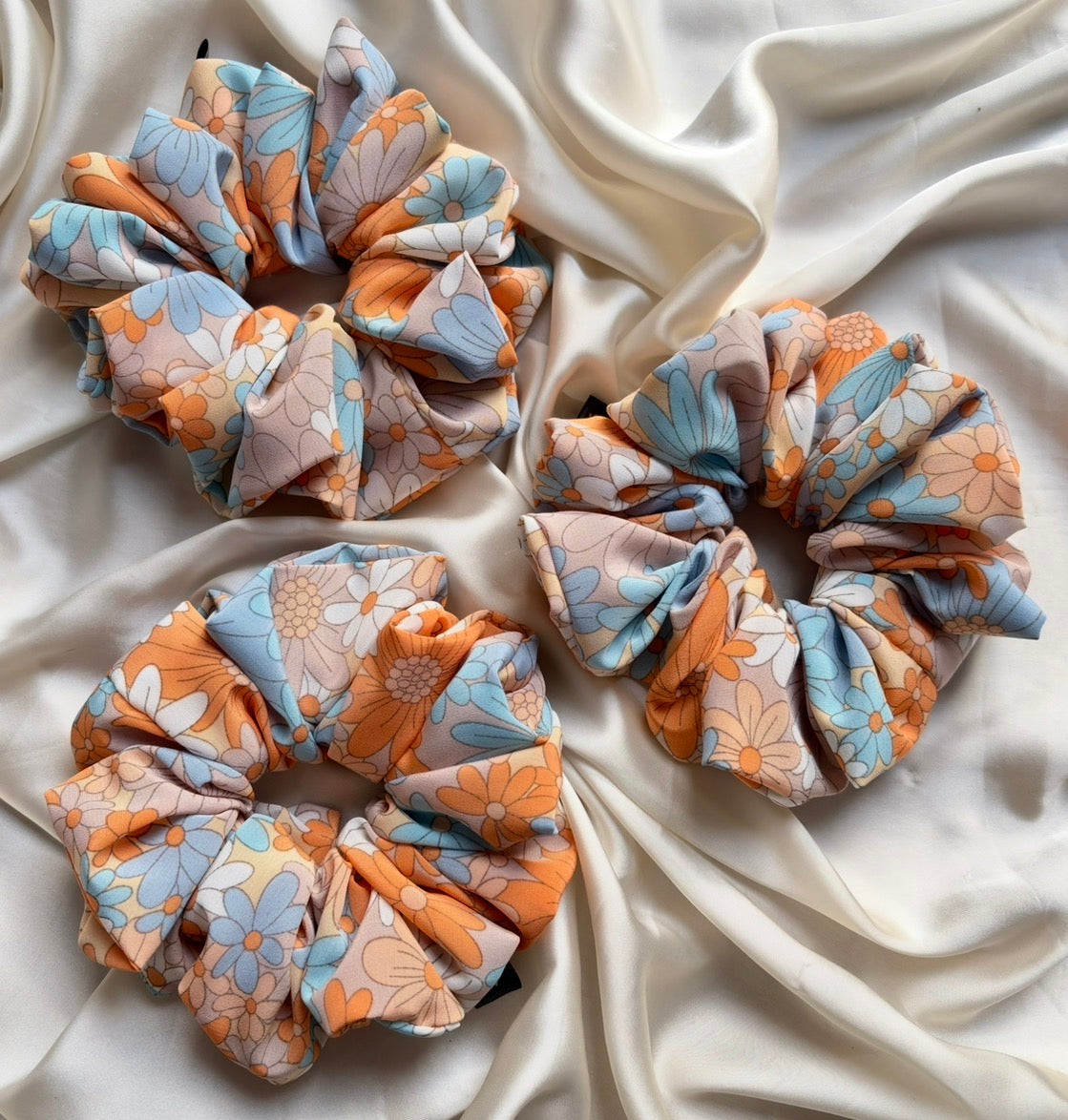 Janie XL Scrunchie