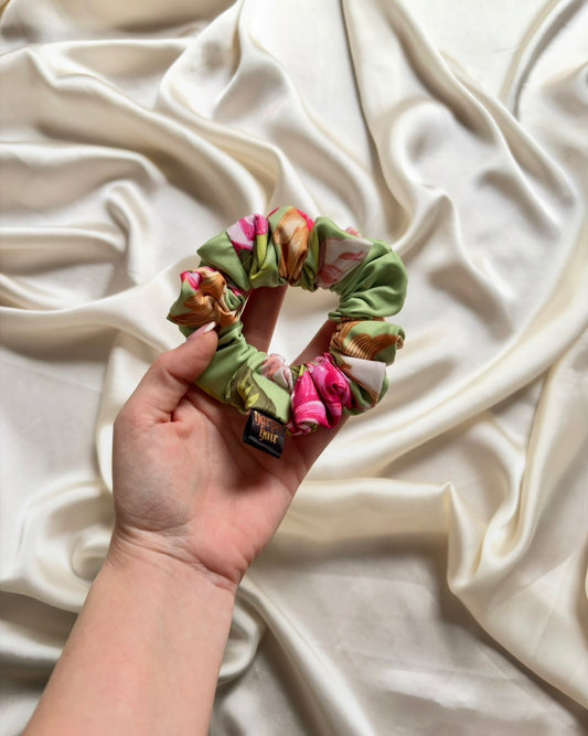 Nyla Skinny Scrunchie