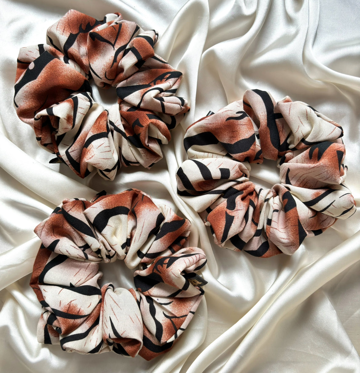 Tigress XL Scrunchie