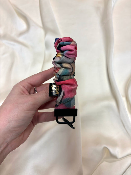 Mayfair Scrunch-Key