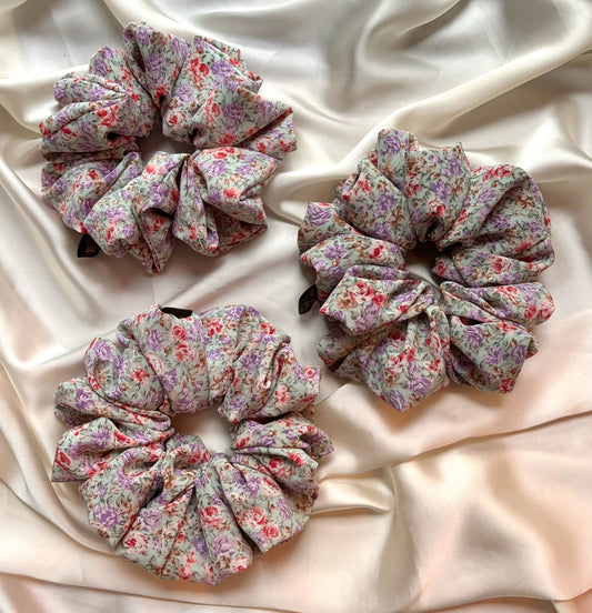 Fleurette Scrunchie
