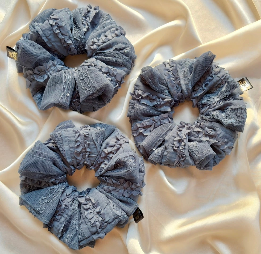 Dusky Lace XL Scrunchie
