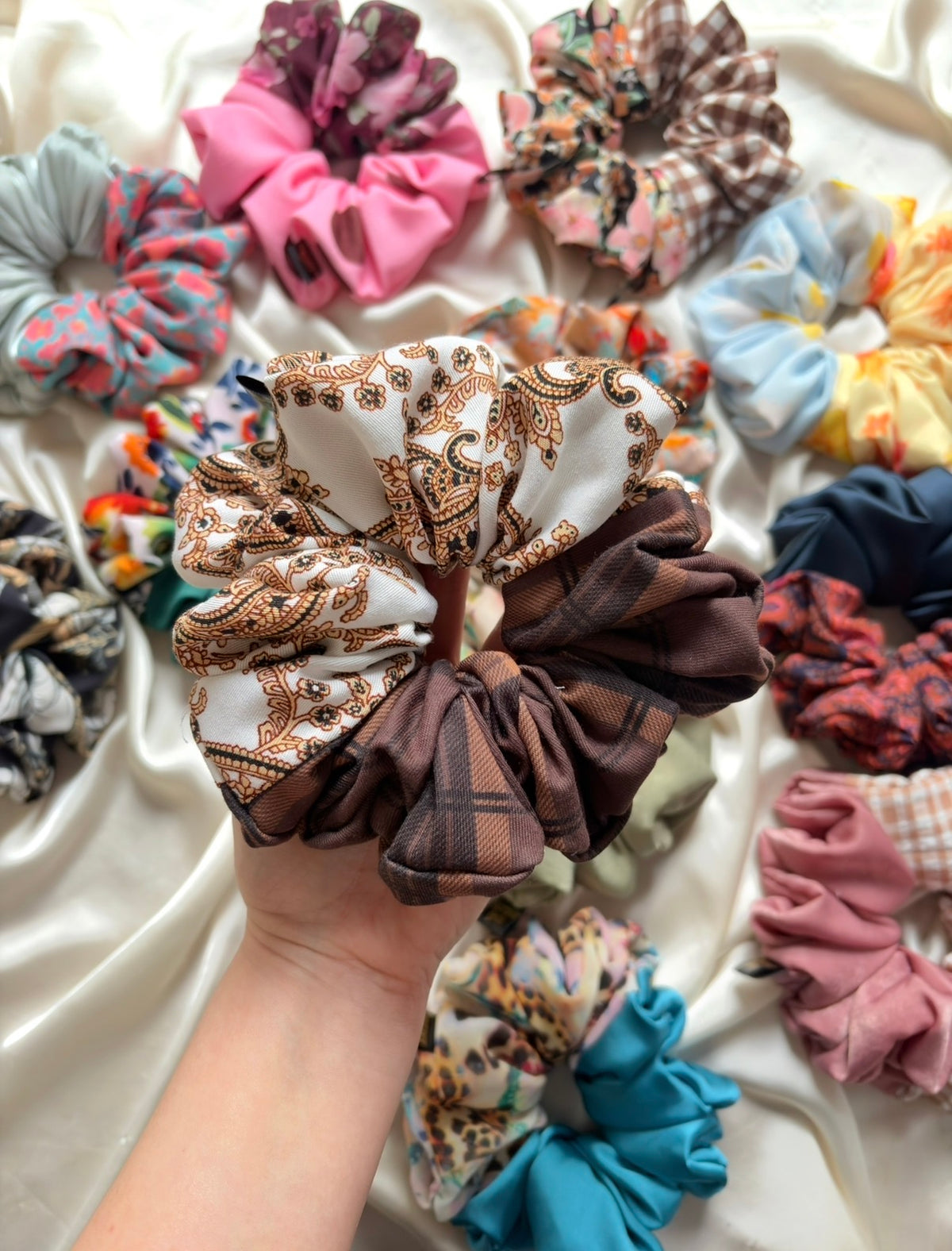 Gold Paisley / Brown Tartan XL Scrunchie