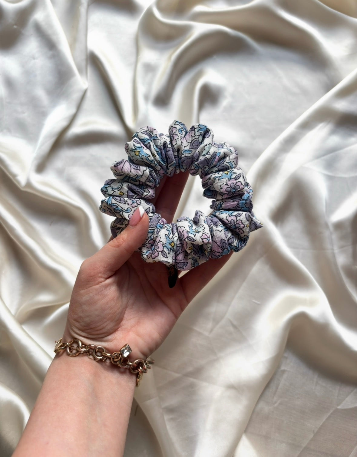 Periwinkle Skinny Scrunchie