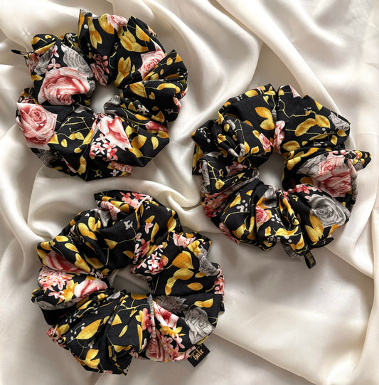 Lark Scrunchie