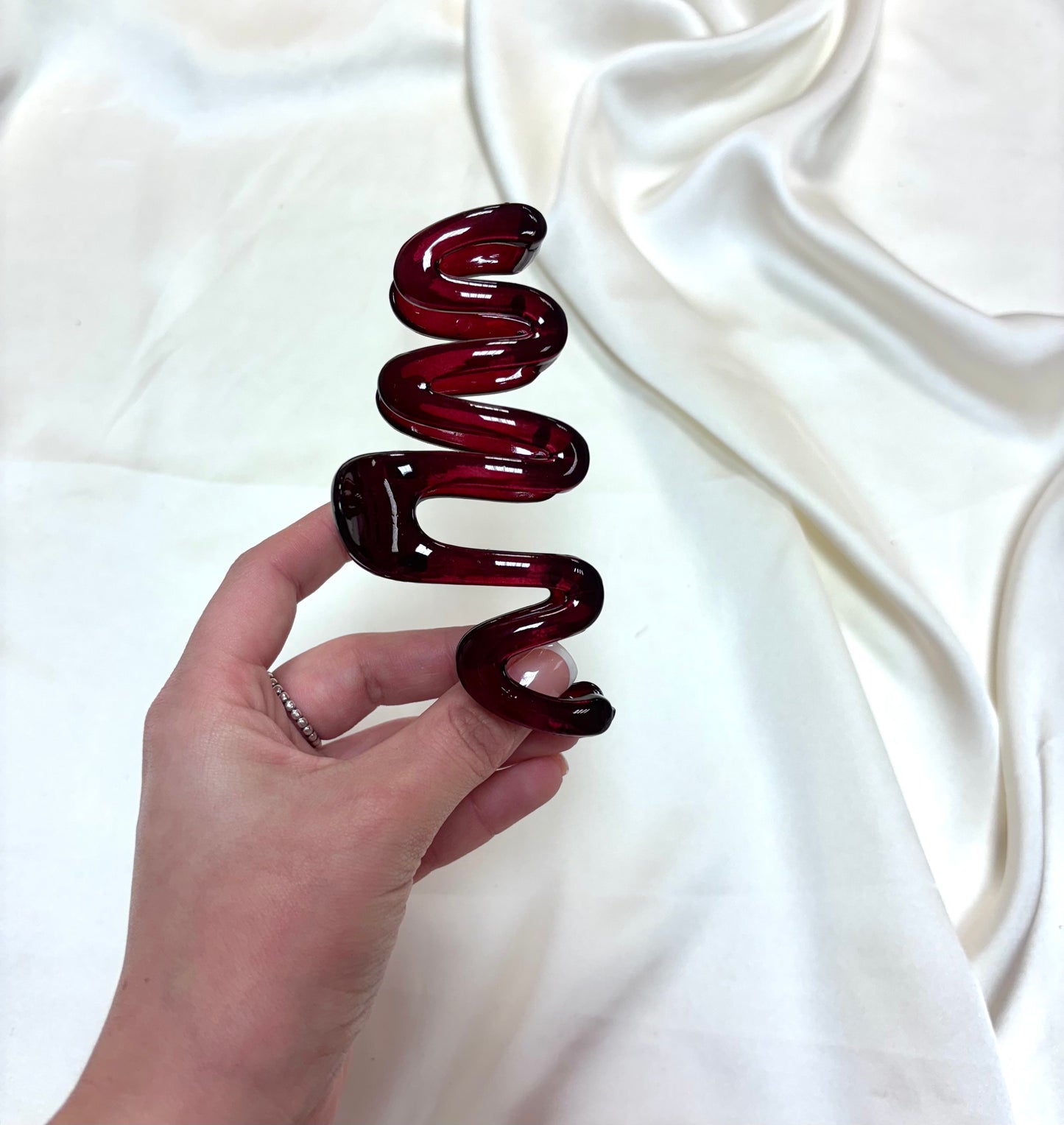 Burgundy Squiggle Clip