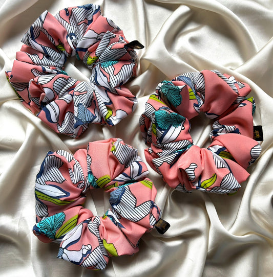 Caprice XL Scrunchie