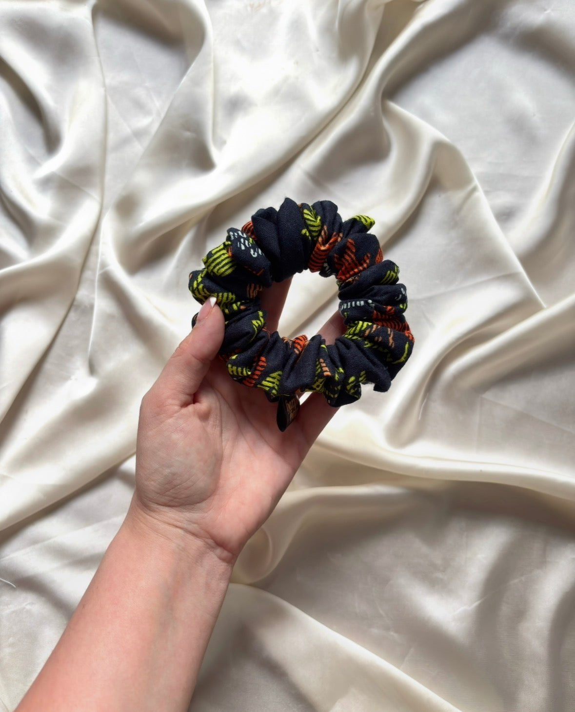 Jayse Skinny Scrunchie