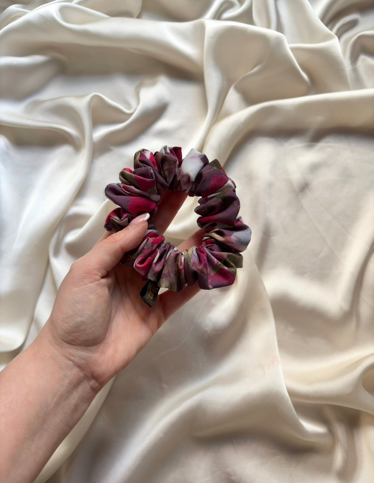 Vesper Skinny Scrunchie