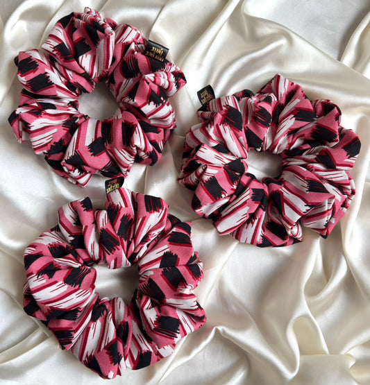 Larissa XL Scrunchie