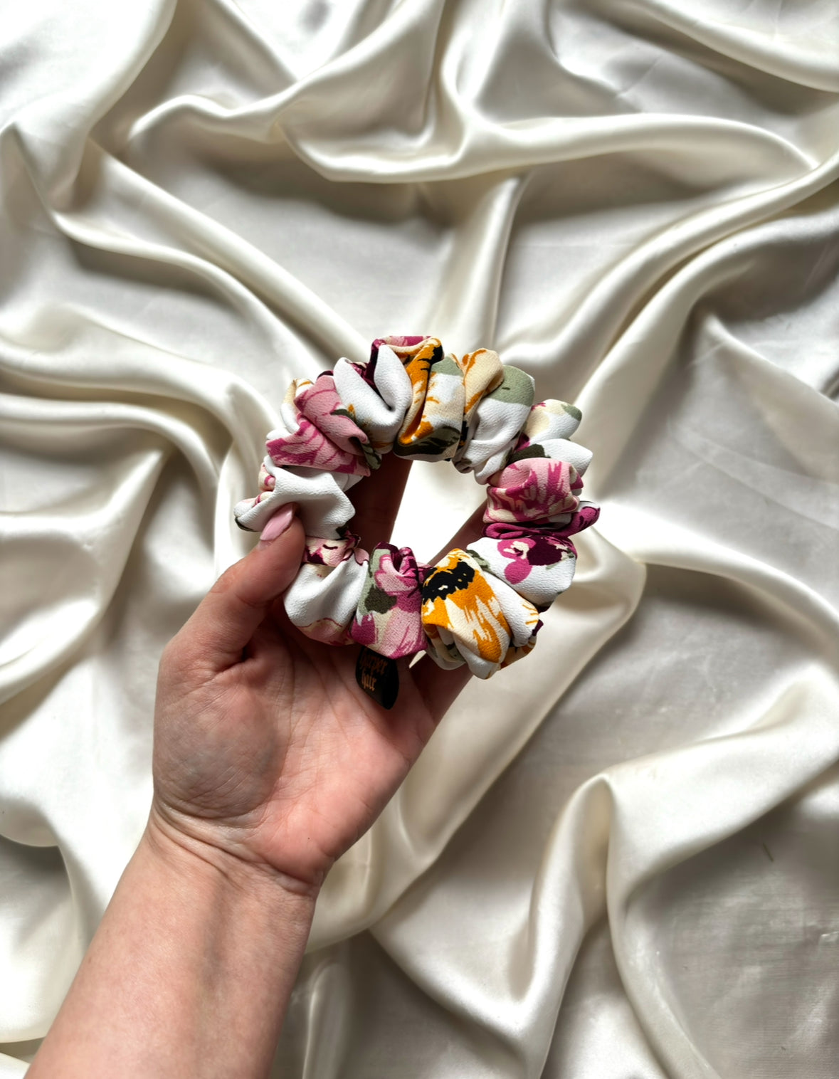 Beatrice Skinny Scrunchie