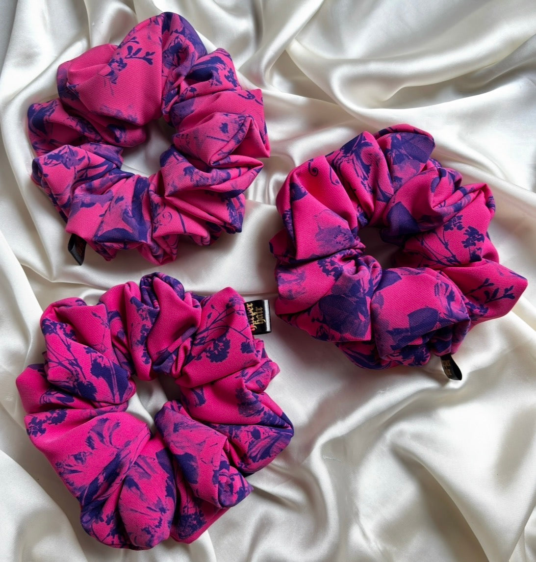 Valentina XL Scrunchie