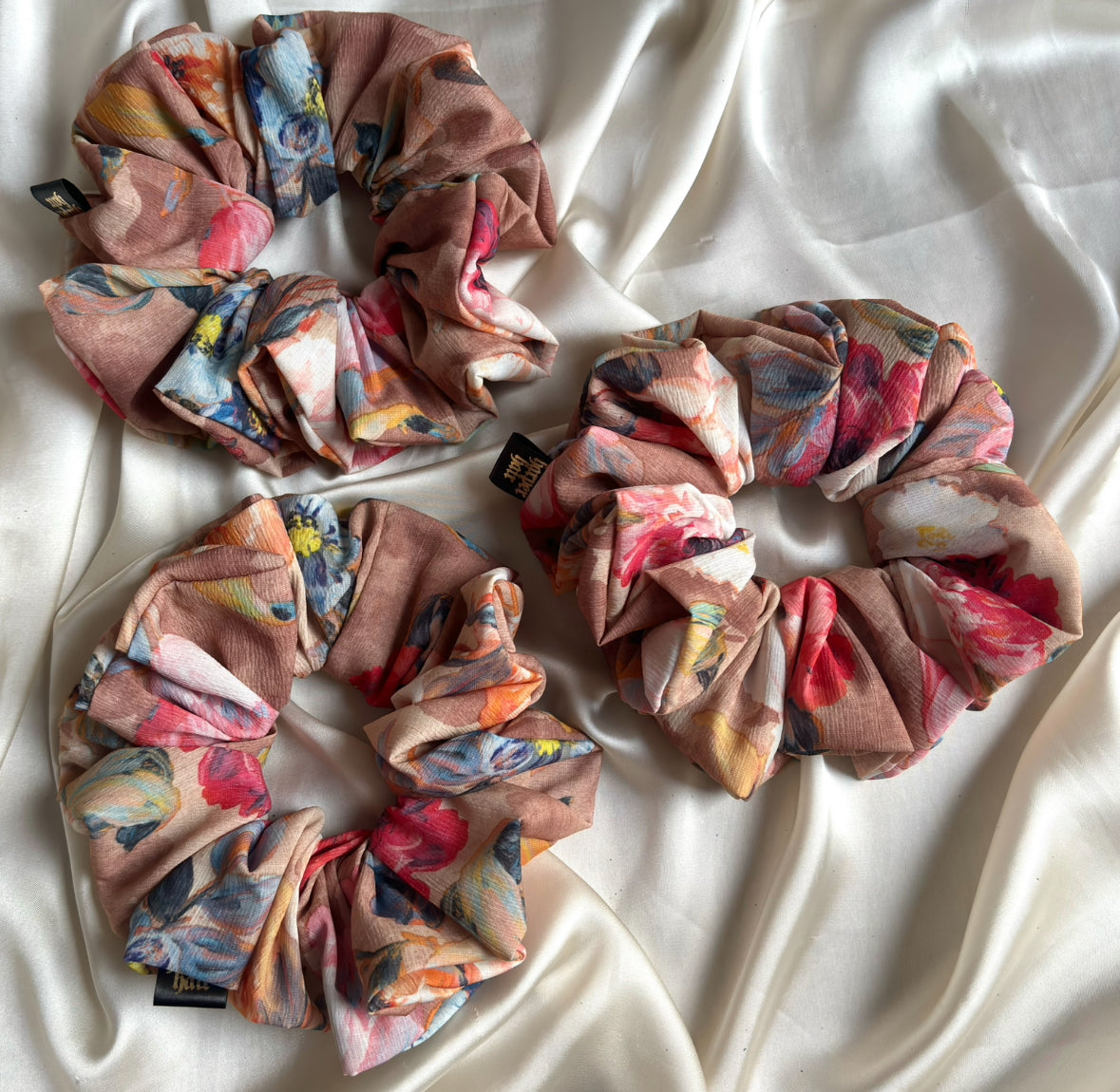 Mercury XL Scrunchie