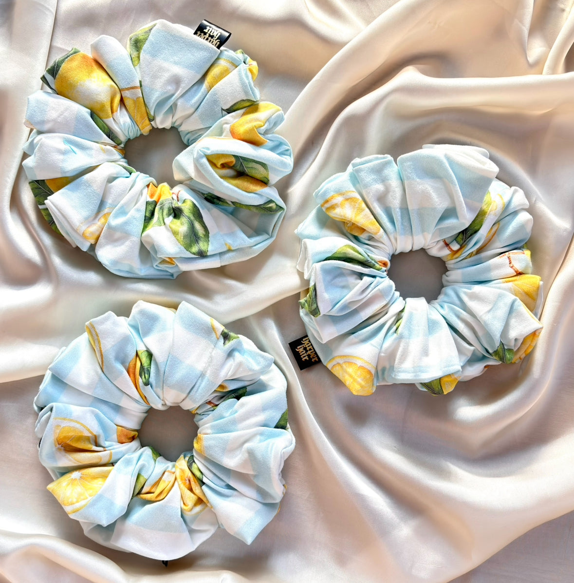 Capri XL Scrunchie