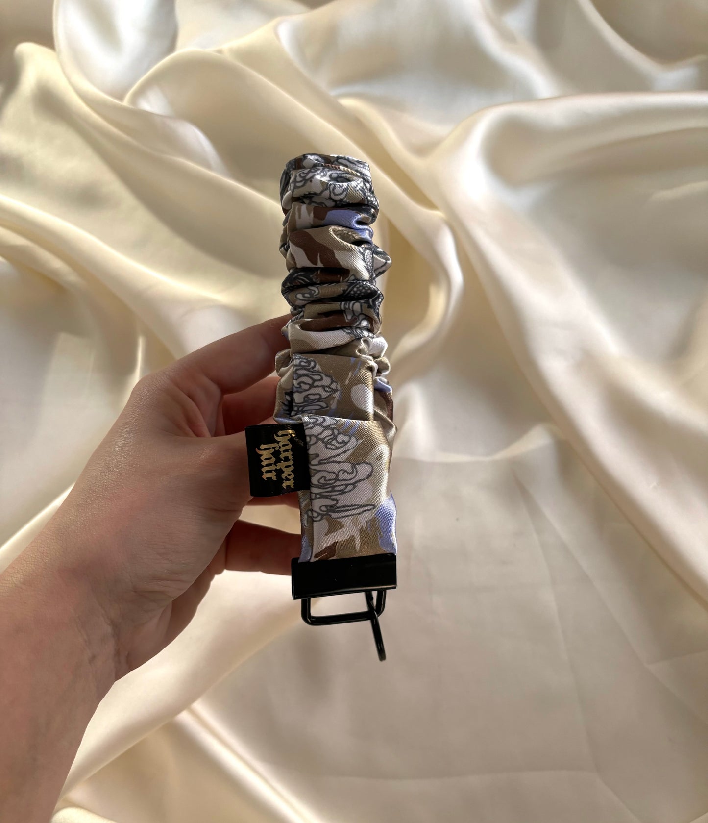 Oriental Camo Scrunch-Key