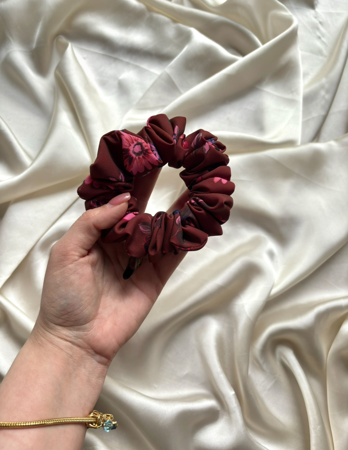 Lunara Skinny Scrunchie
